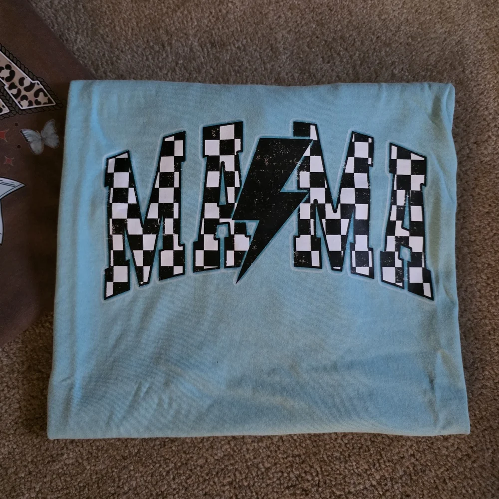 Mama T-Shirts Size XL Unisex Comfort Color Tees New - Picture 3 of 4